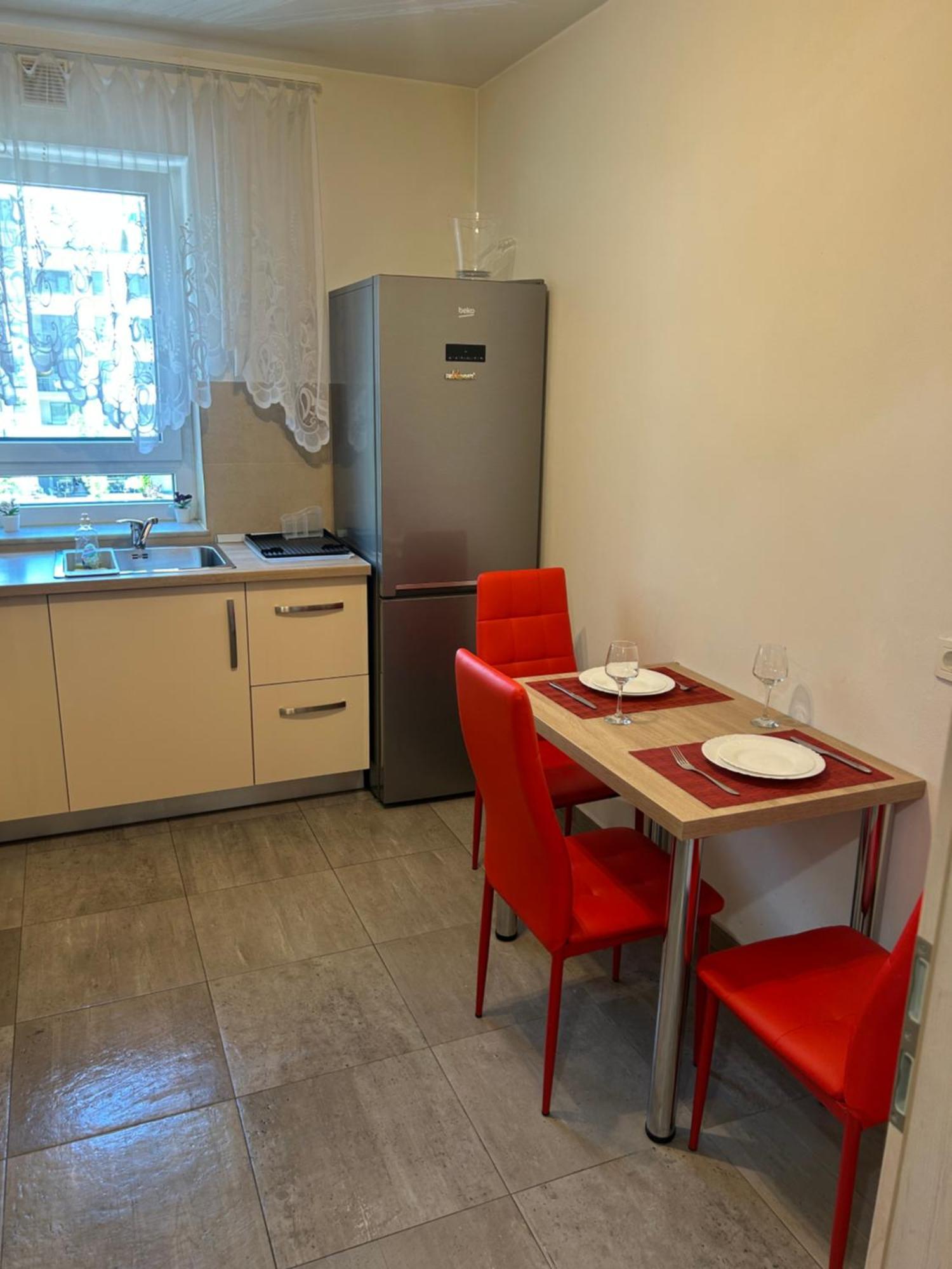 B-holiday Luxury Kasper Coresi Apartment *