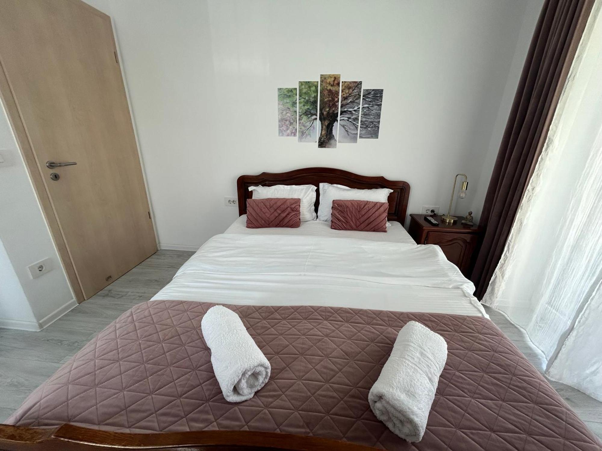 B-holiday Luxury Kasper Coresi